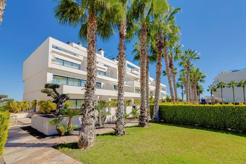 Apartment for sale in Torrevieja, Alicante