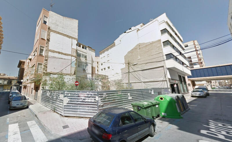 Land for sale in Elda, Alicante