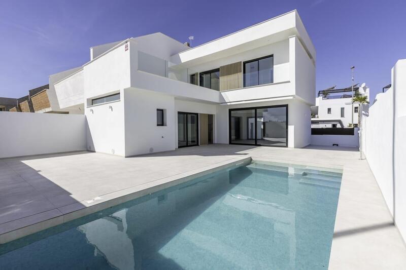 Villa en venta en San Javier, Murcia