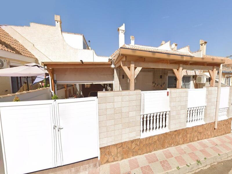 Rekkehus til salgs i Gran Alacant, Alicante