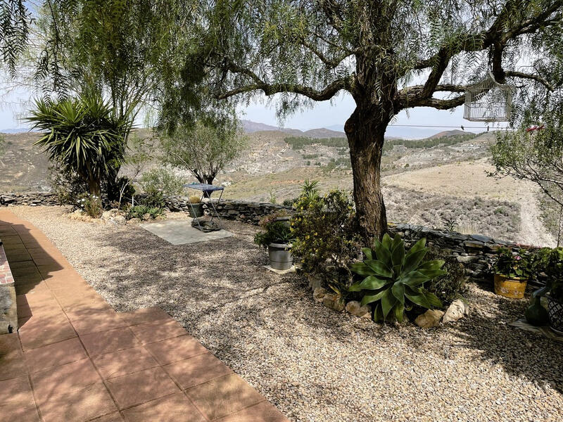 4 bedroom Country House for sale