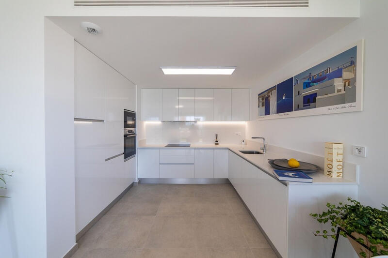 3 bedroom Apartment for sale