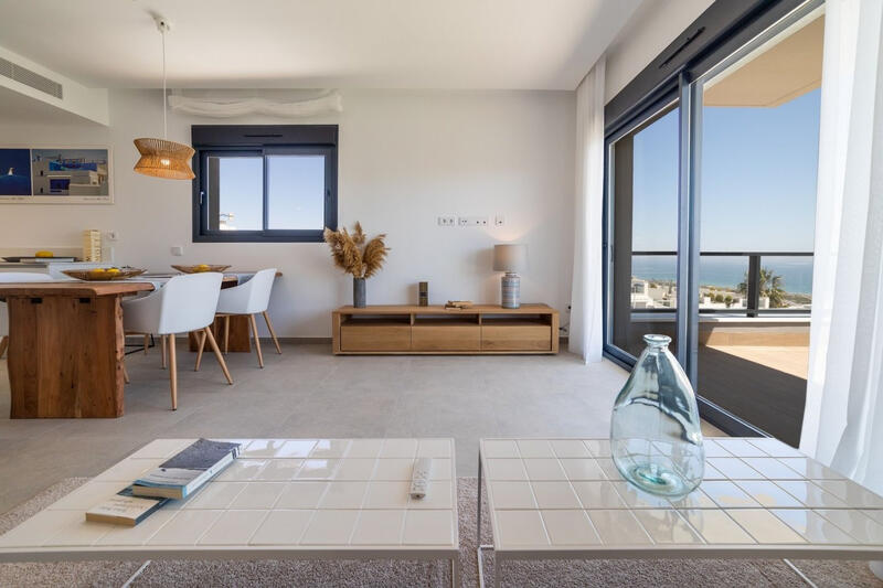 3 bedroom Apartment for sale