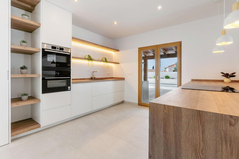4 slaapkamer Villa Te koop