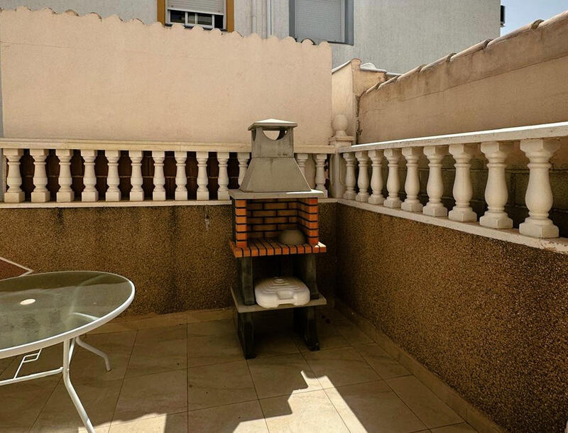 2 Cuarto Adosado en venta