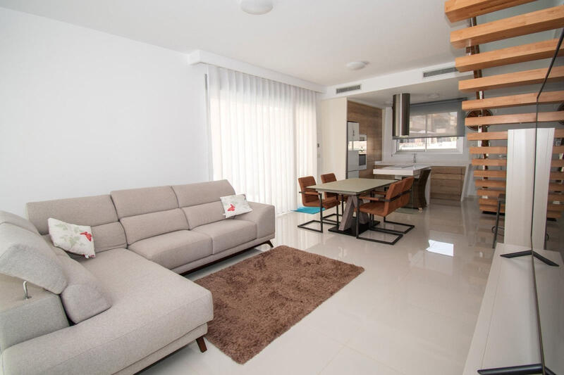 3 Cuarto Villa en venta