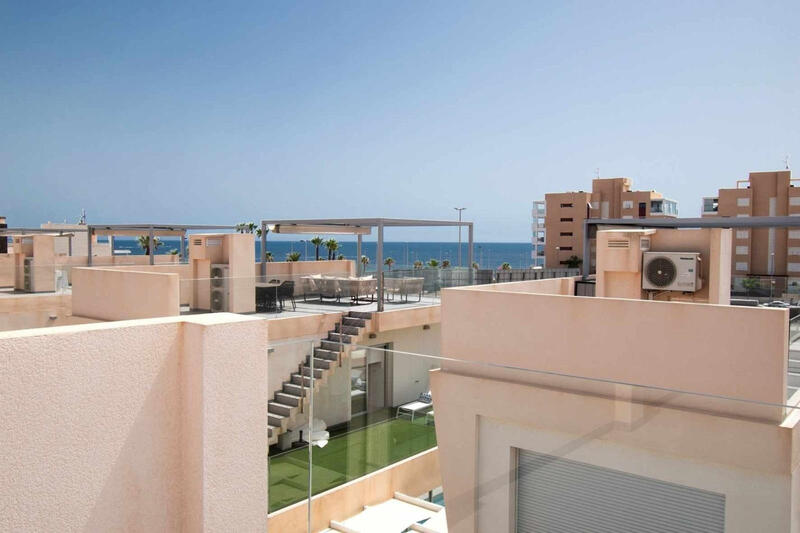 3 Cuarto Villa en venta