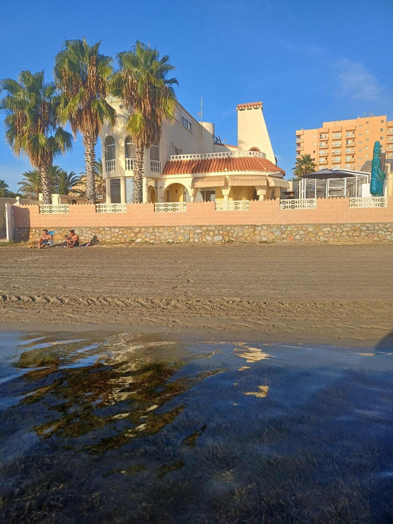 Villa till salu i Torrevieja, Alicante