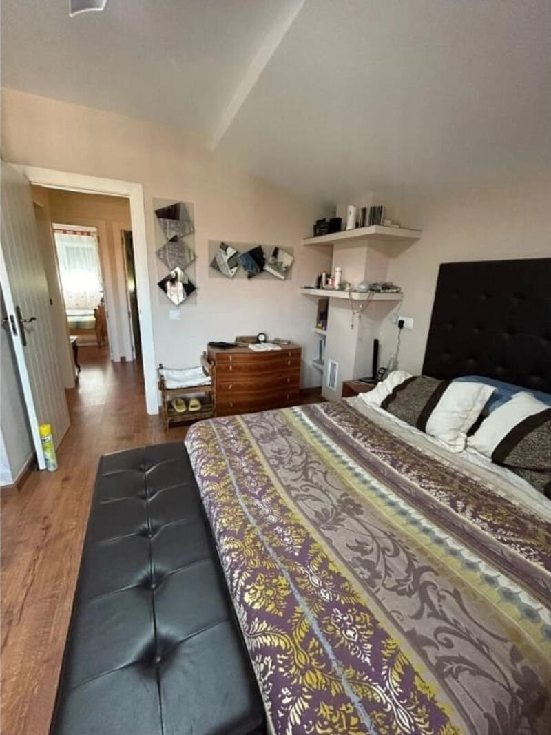 4 Schlafzimmer Duplex zu verkaufen