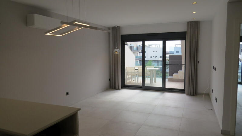 3 bedroom Apartment for sale