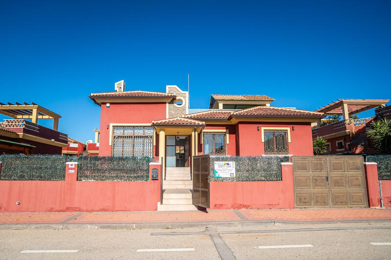 Villa till salu i Algorfa, Alicante