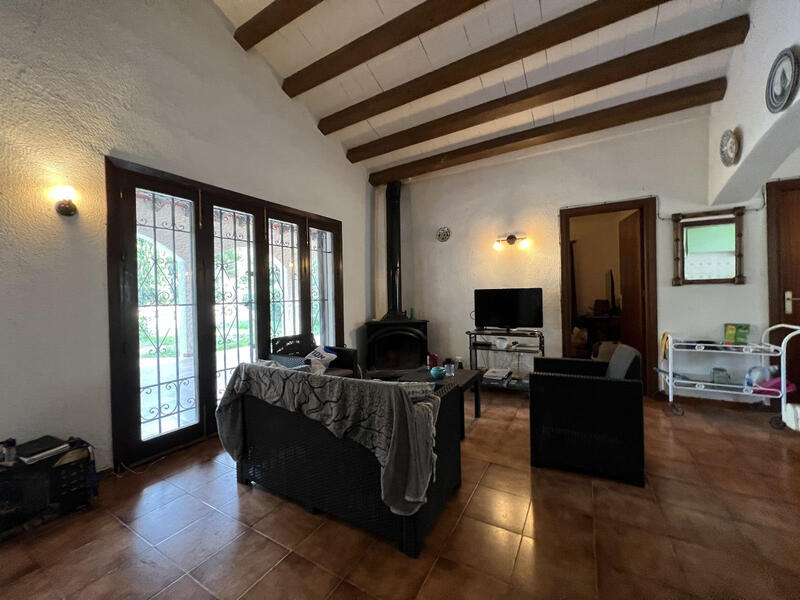 5 bedroom Villa for sale