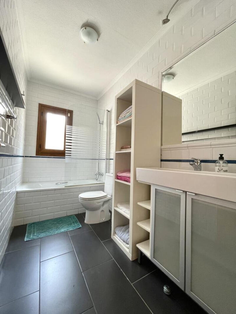 3 sovrum Villa till salu
