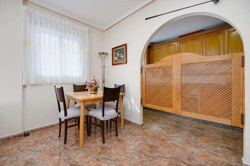 3 Cuarto Villa en venta