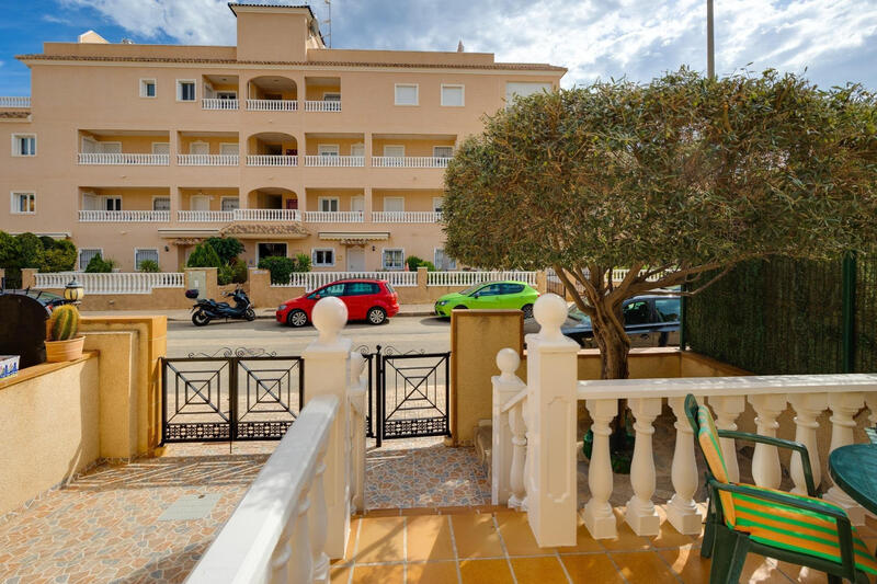 3 Cuarto Villa en venta