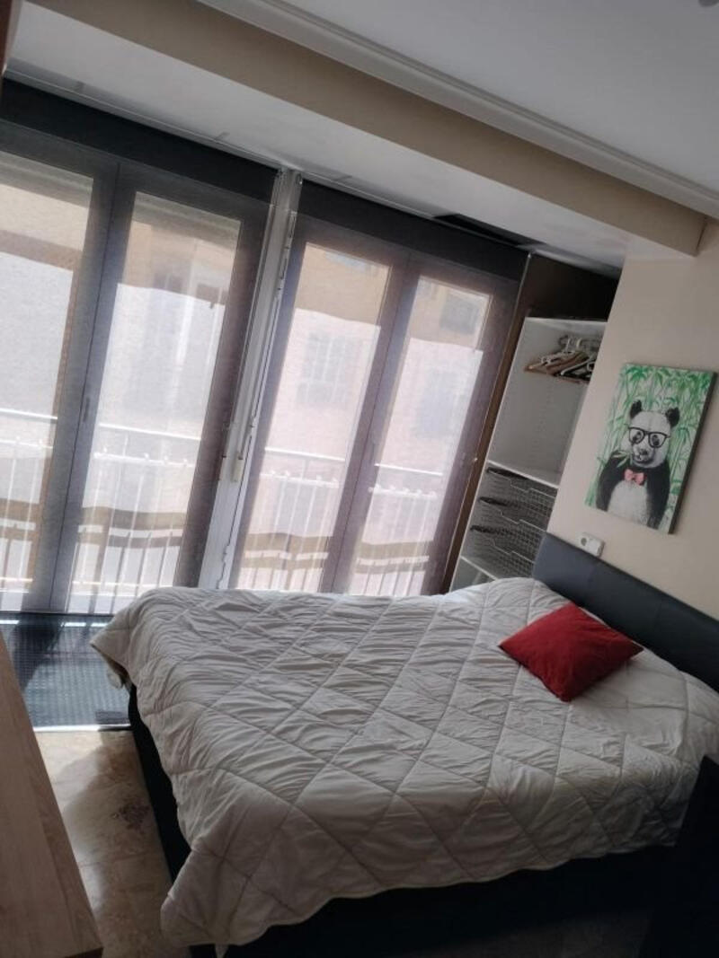 7 bedroom Apartment for sale