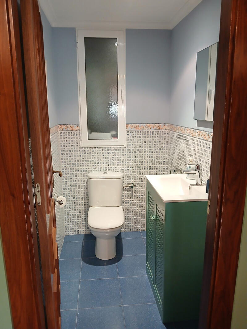 4 Schlafzimmer Stadthaus zu verkaufen