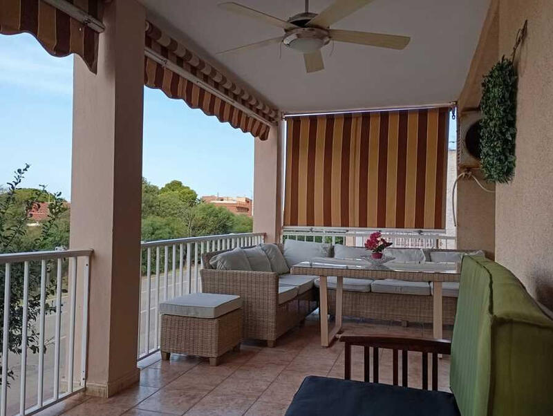3 slaapkamer Appartement Te koop