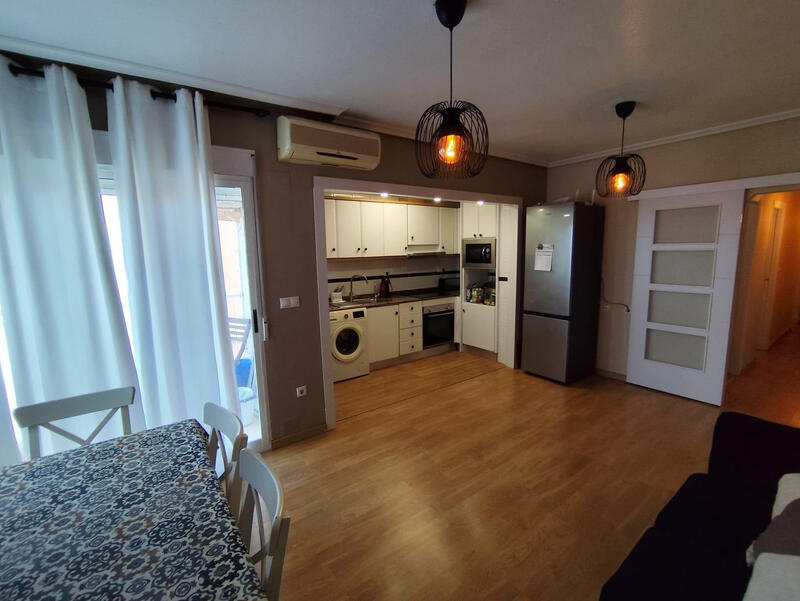 2 slaapkamer Appartement Te koop