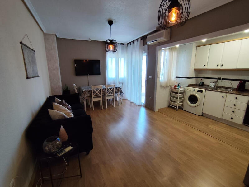 2 slaapkamer Appartement Te koop