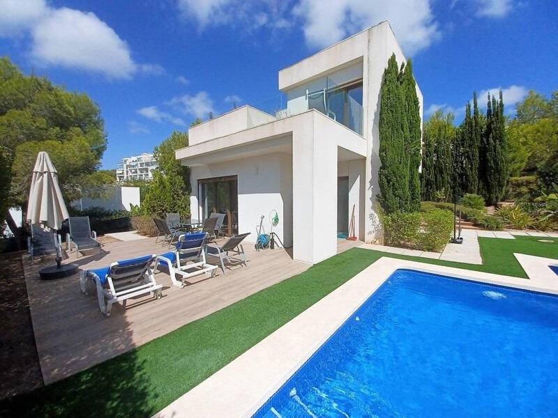 3 slaapkamer Villa Te koop