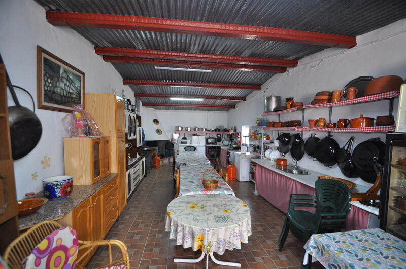 9 Cuarto Casa de Campo en venta