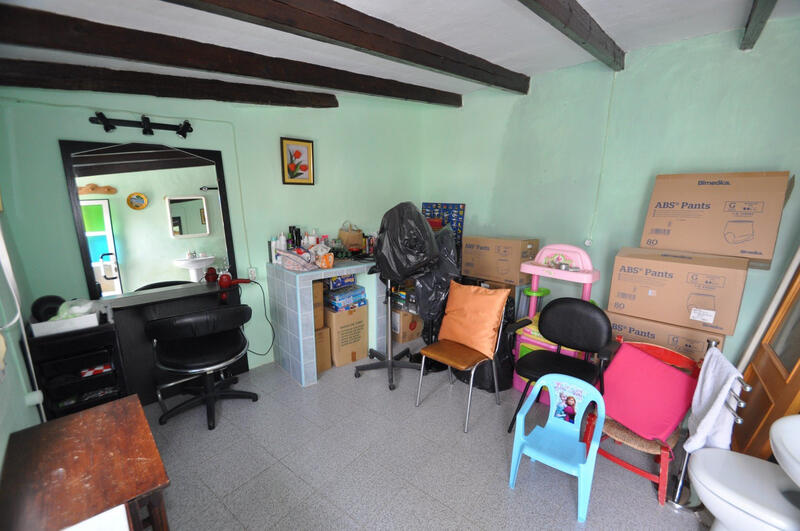 9 Cuarto Casa de Campo en venta
