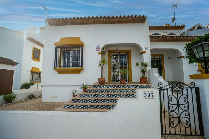 3 bedroom Villa for sale
