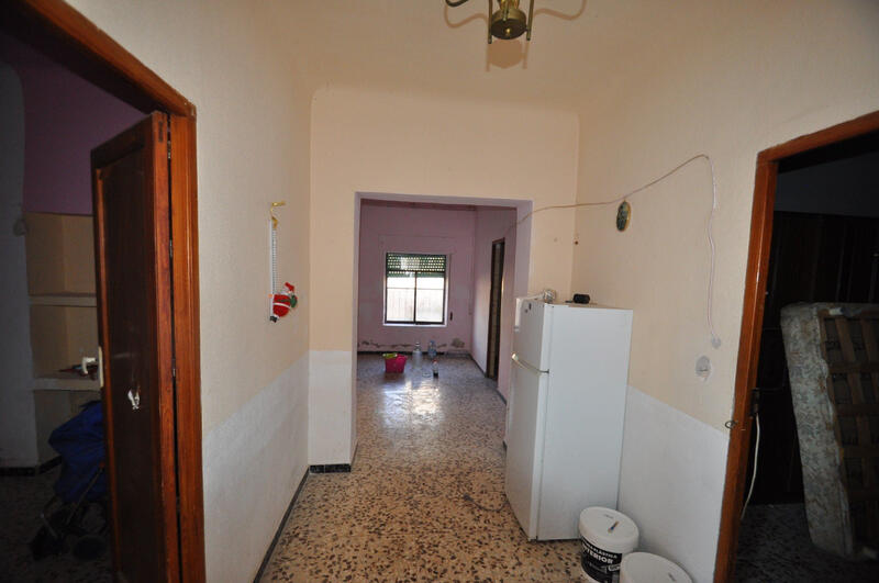3 slaapkamer Gezinswoning Te koop