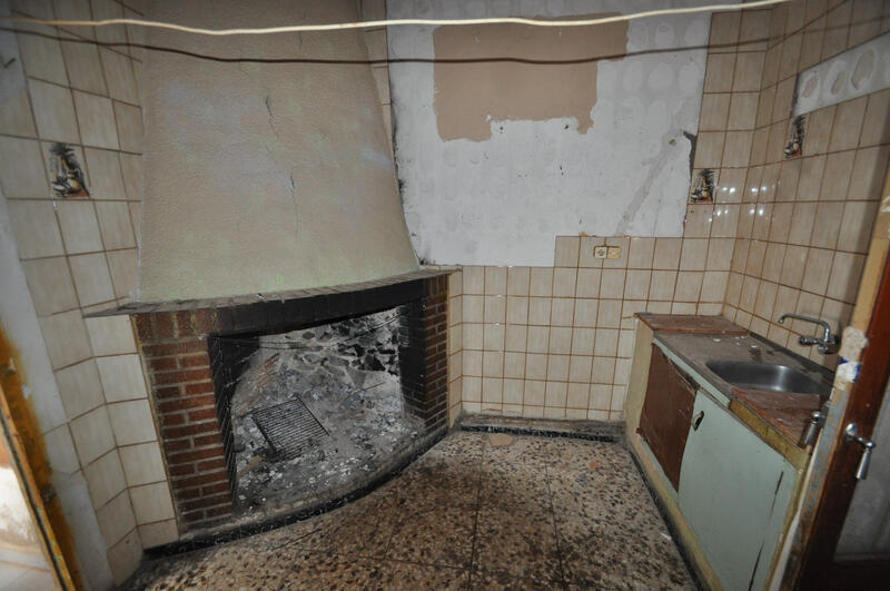 3 slaapkamer Gezinswoning Te koop