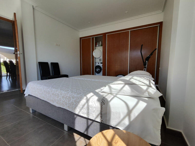 4 bedroom Villa for sale