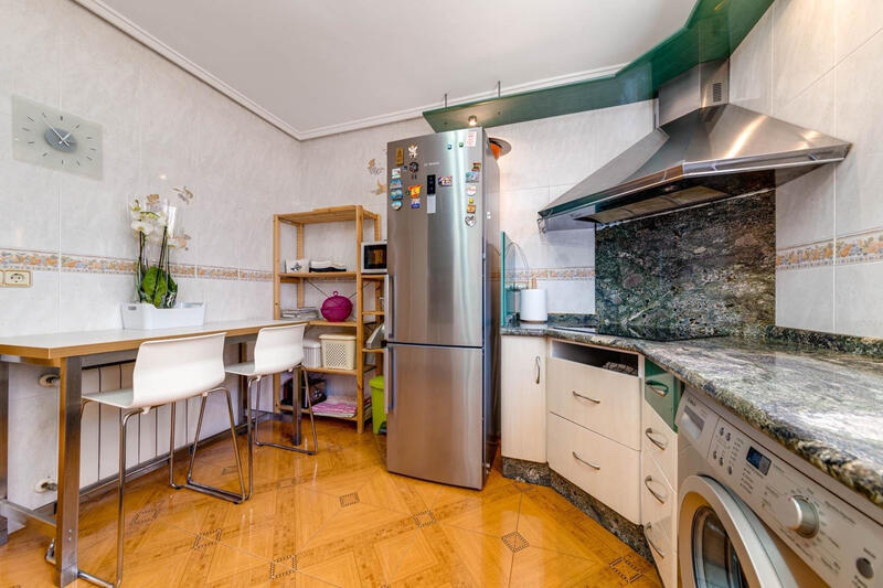 4 Schlafzimmer Villa zu verkaufen