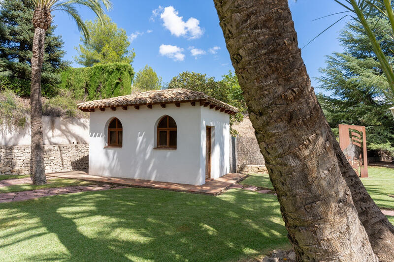 7 Cuarto Villa en venta