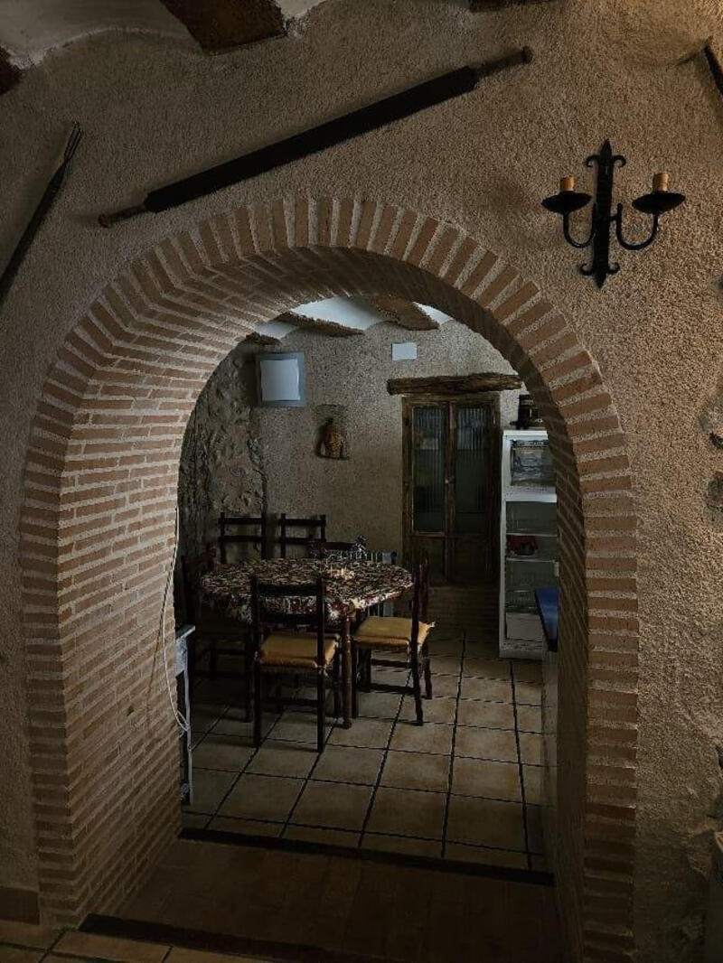 городская тюрьма продается в Torrevieja, Alicante