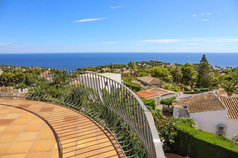 5 bedroom Villa for sale