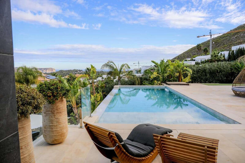 4 slaapkamer Villa Te koop