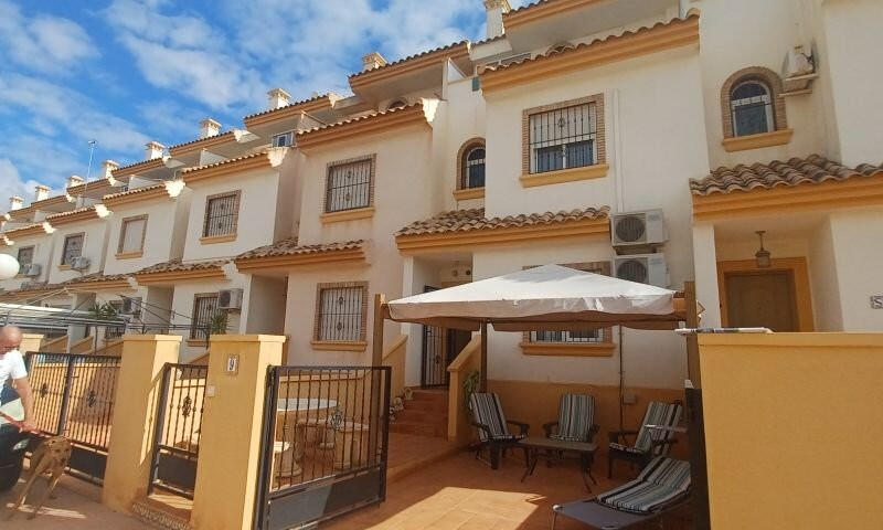 3 bedroom Duplex for sale