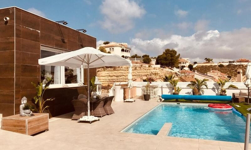 6 soveværelse Villa til salg