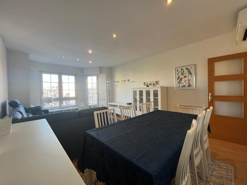 4 Schlafzimmer Appartement zu verkaufen