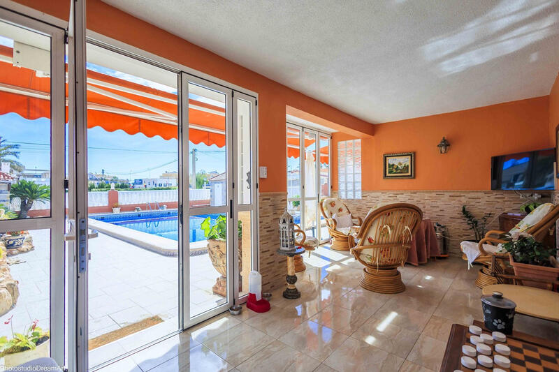 5 bedroom Villa for sale