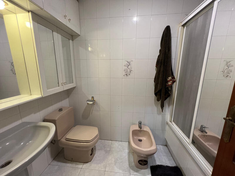 4 Cuarto Dúplex en venta