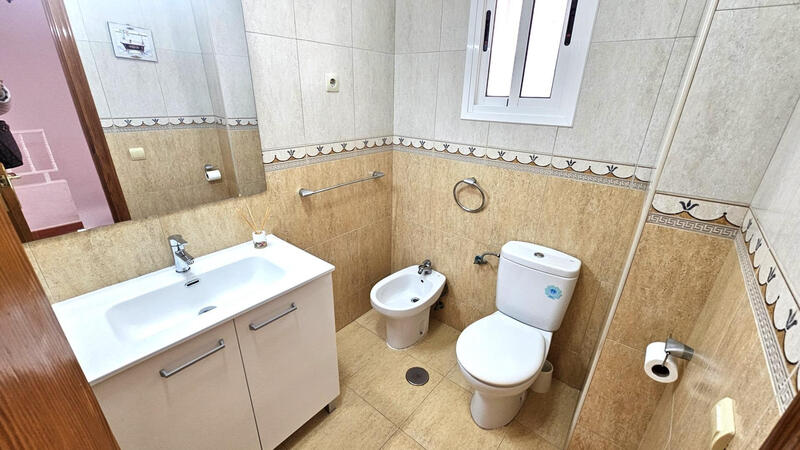 2 chambre Duplex à vendre
