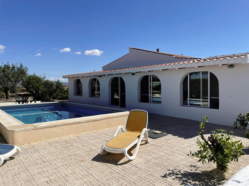 Landhuis Te koop in Torrevieja, Alicante