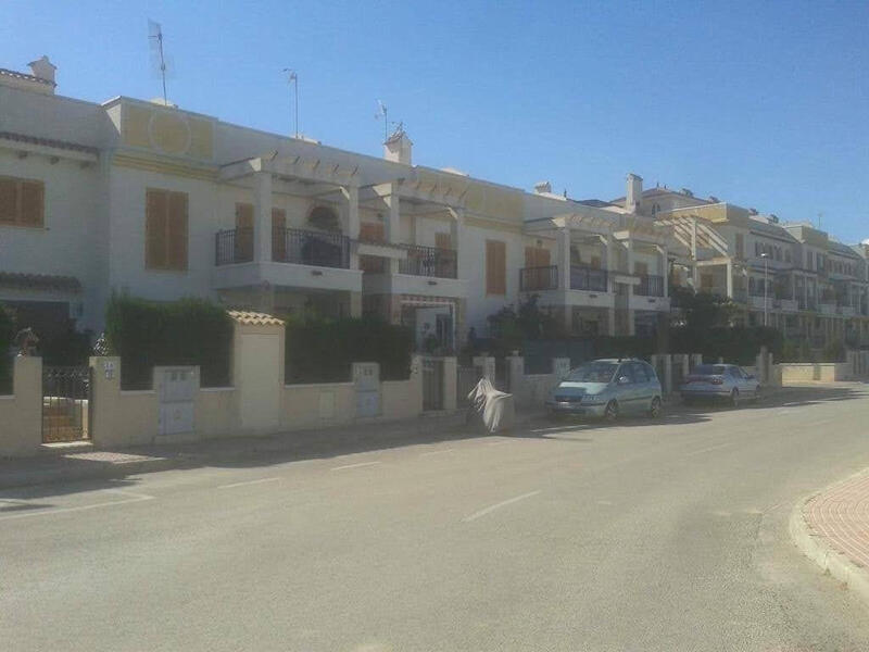 2 bedroom Duplex for sale