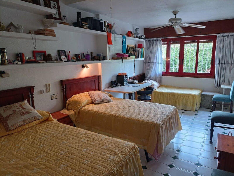 4 slaapkamer Villa Te koop