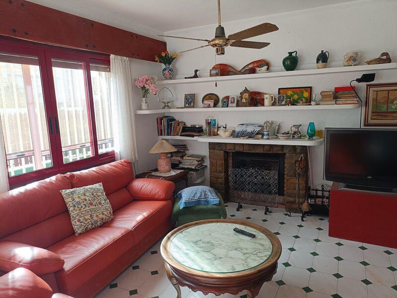 4 slaapkamer Villa Te koop