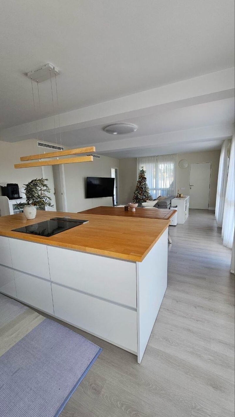 4 slaapkamer Villa Te koop