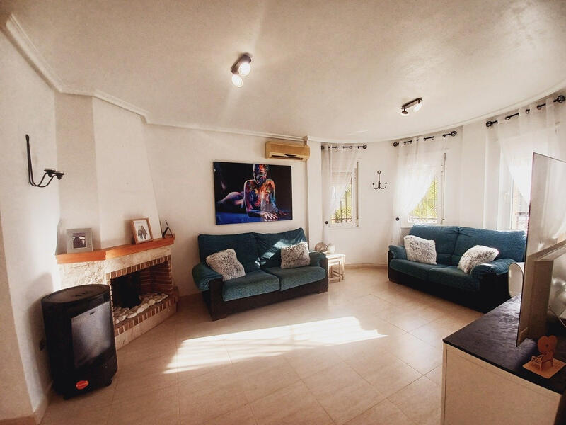 3 Cuarto Villa en venta