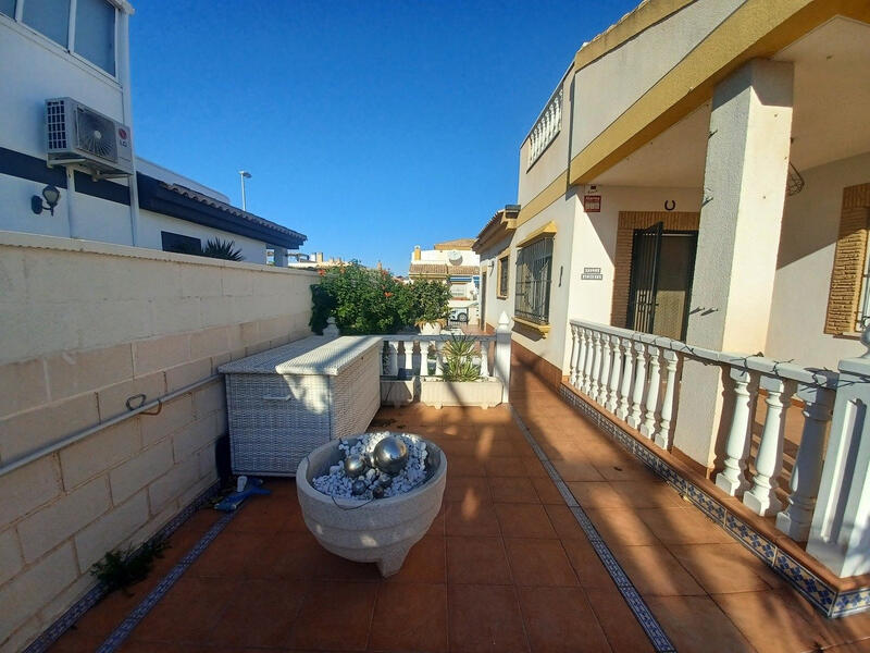 3 Cuarto Villa en venta