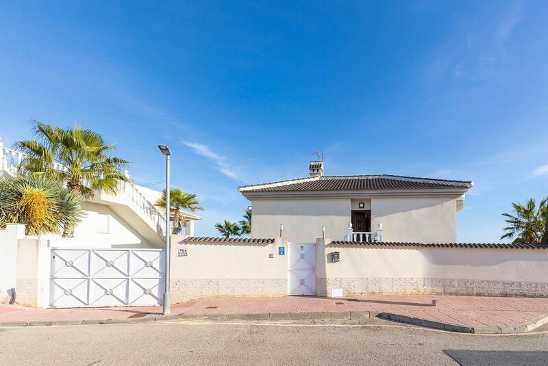 5 soveværelse Villa til salg